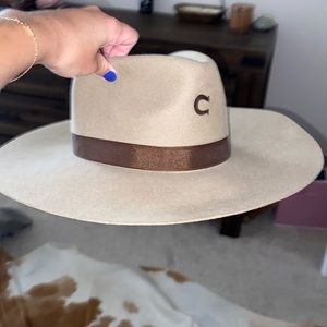 Charlie 1 horse hat